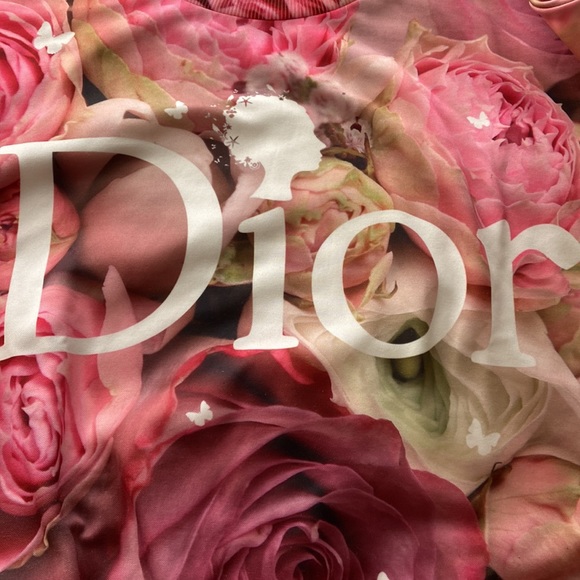 🌹 Beautiful and delicate roses  multi color long sleeve top - Picture 6 of 7